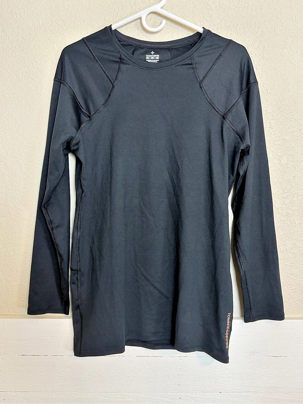 Tommy Copper Men's Long Sleeve Compression Shirt Size 2XL Like New